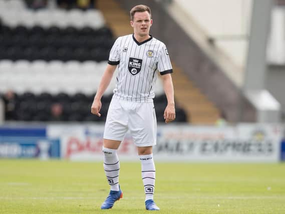 Hull City have entered the race for Lawrence Shankland.
