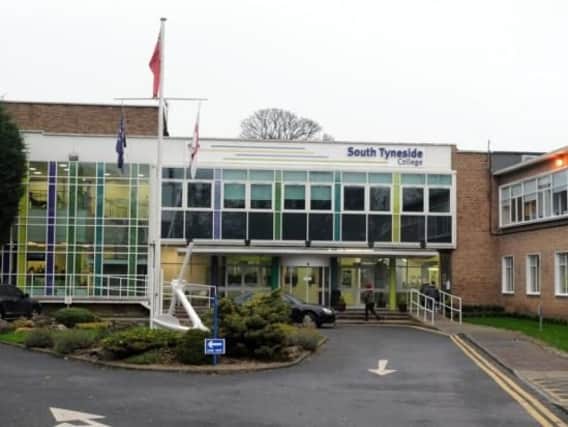 South Tyneside College lecturers strike over pay freeze today.