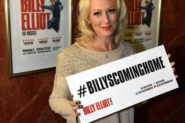 Actress and former Steps star Faye Tozer arriving at Billy Elliot - The Musical.
Pic: North News and Pictures