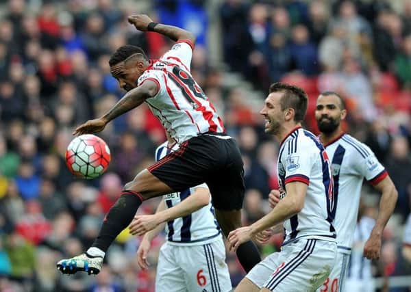 Sunderland striker Jermain Defoe misses a header against West Brom