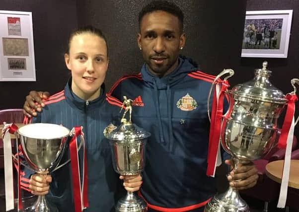 Jermain Defoe and SAFC Ladies winner Beth Mead show off their Player of the Year awards