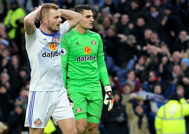 Seb Larsson and Vito Mannone despair at Sunderland's 4-1 defeat at Burnley on Saturday. Picture by Frank Reid