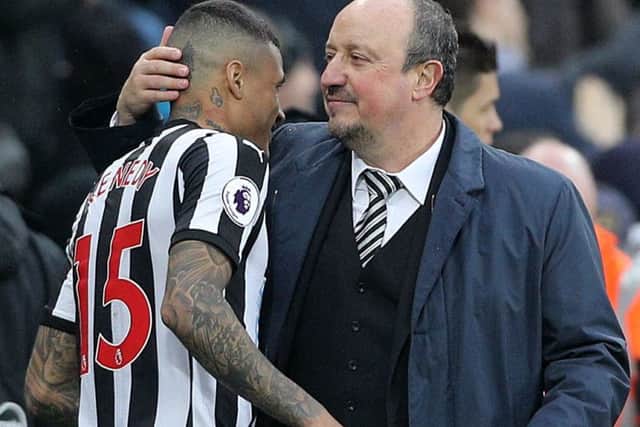 Rafa Benitez and Kenedy.